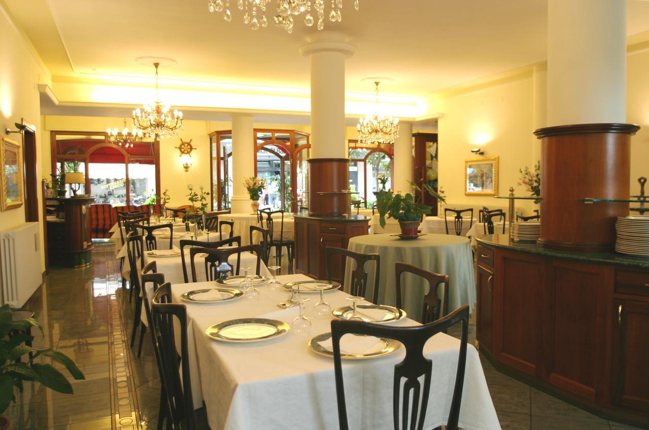 Hotel Pescetto Albenga Bagian luar foto