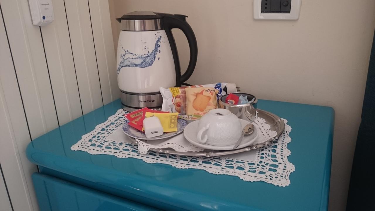 Hotel Pescetto Albenga Bagian luar foto
