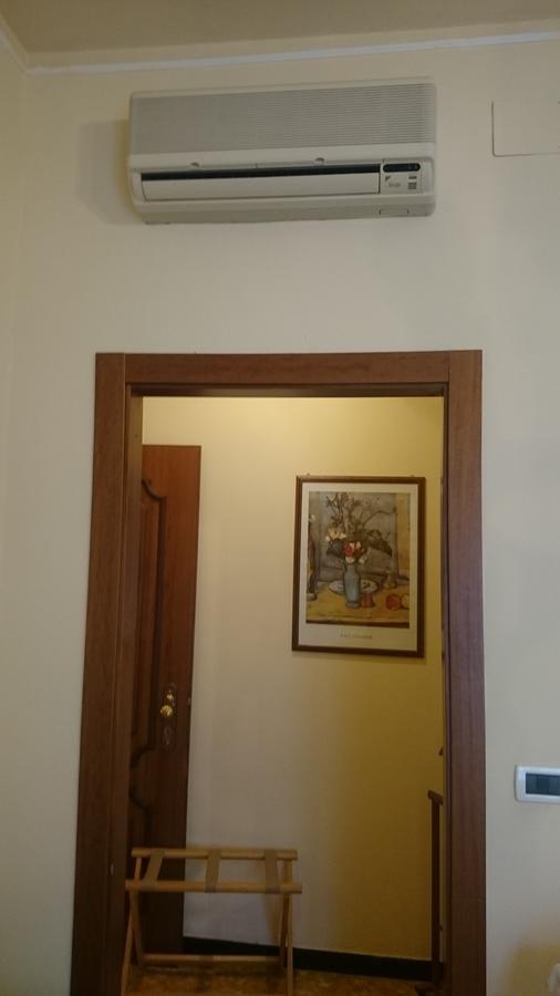 Hotel Pescetto Albenga Bagian luar foto